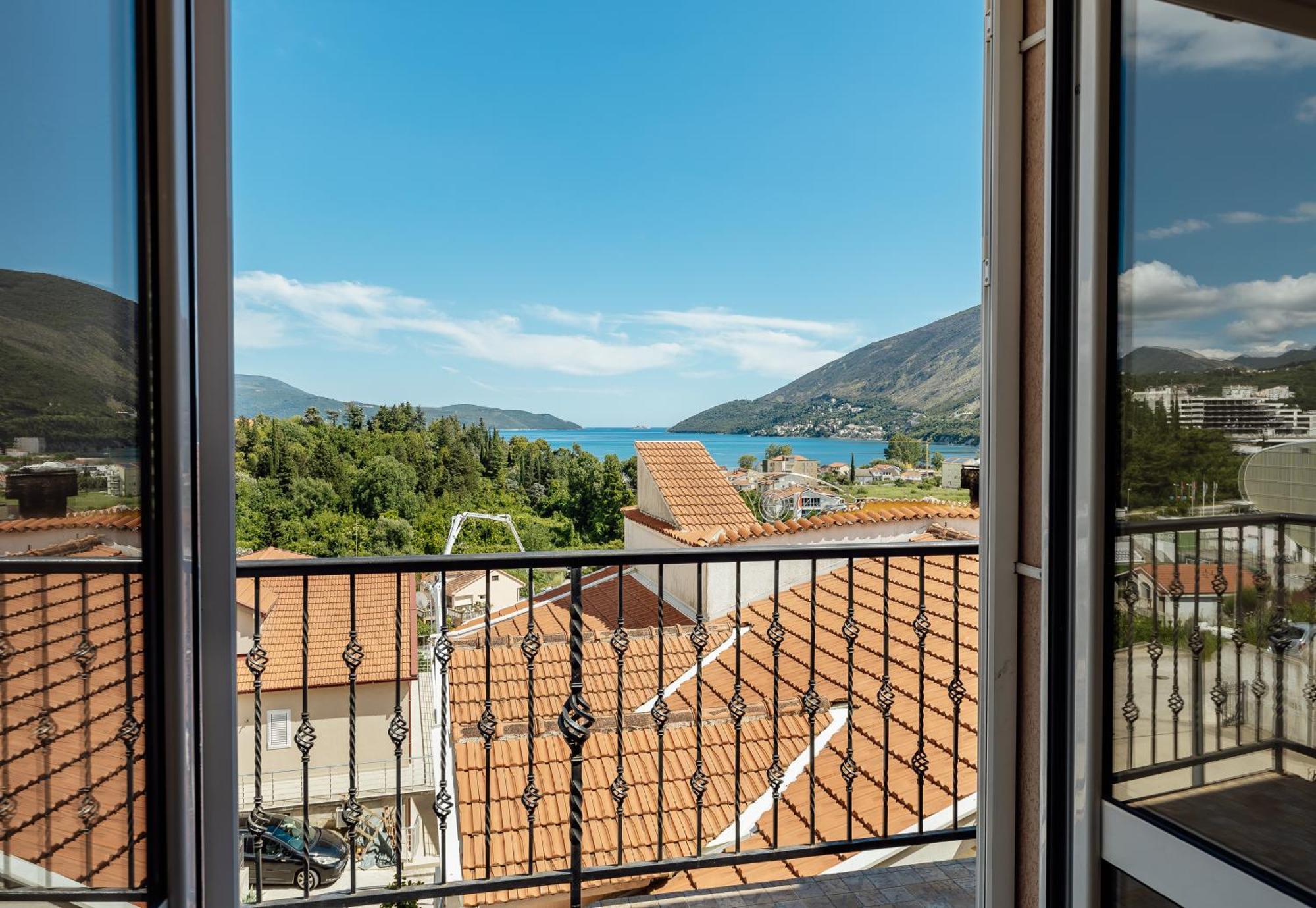 Premium Spot Apartments Herceg Novi Kültér fotó